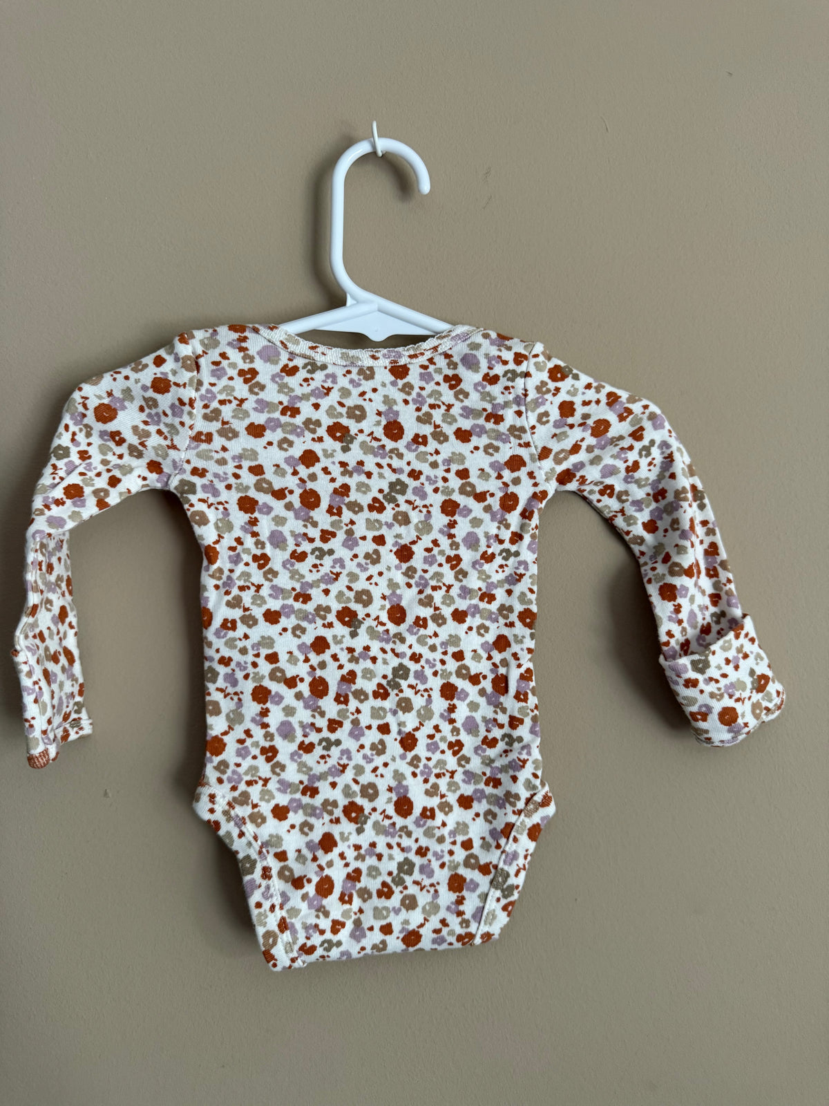 NB Onesie Set (2)