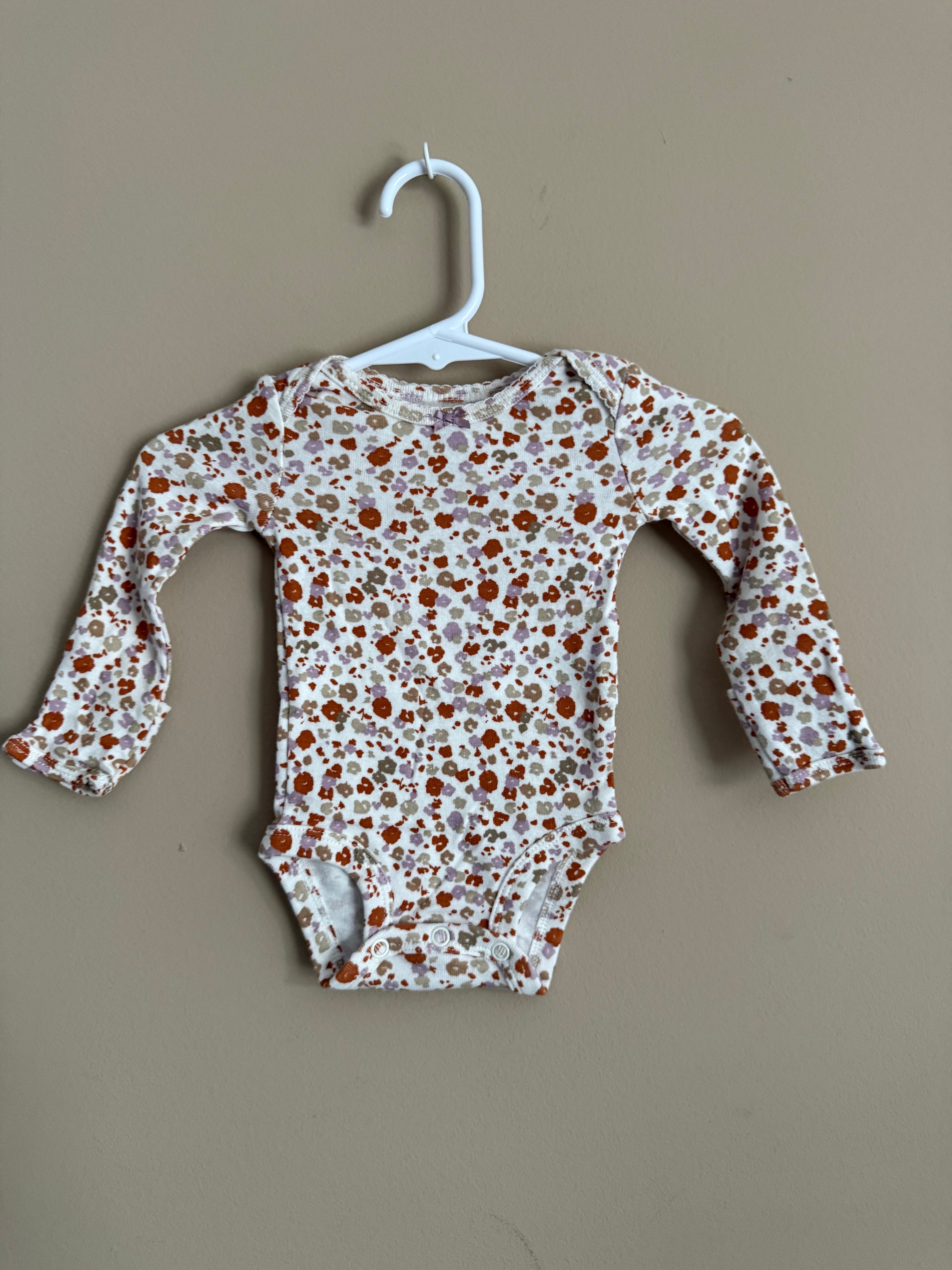 NB Onesie Set (2)